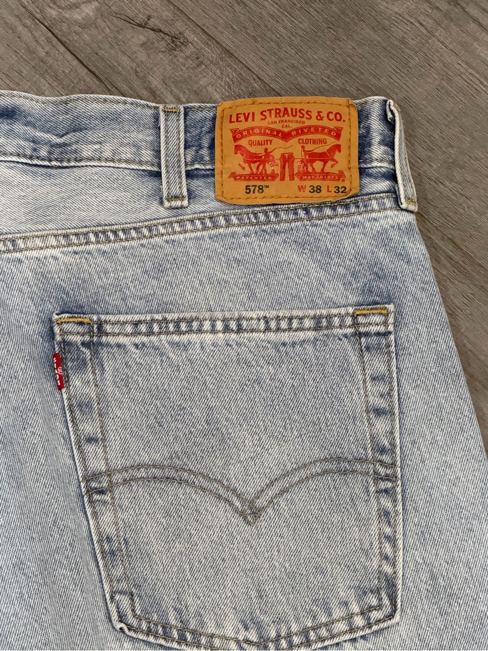 Levi's Men's Light Blue Relaxed Jeans 578